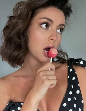 Yana Yana