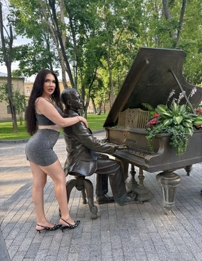 Alexandra (Shemale) Alexandra (Shemale)