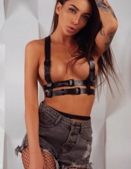 Prostituierte Ivanka  Kharkiv: +380970773255