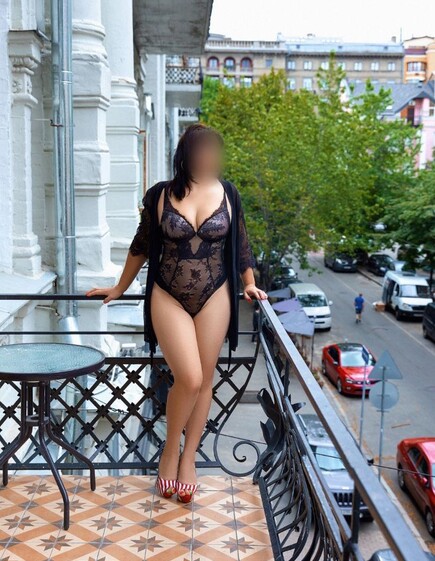 Prostitute Anzhela  Kiev: +380688707070